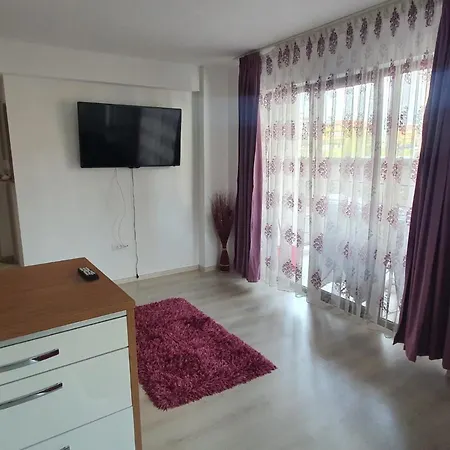 아파트 Magnum Place Năvodari